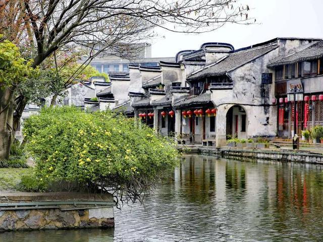 苹果提醒:Vision Pro在美国以外市场体验受限